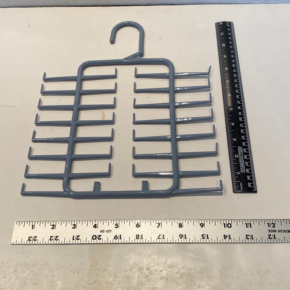 Vintage Men’s Tie Rack - Picture 2 of 2